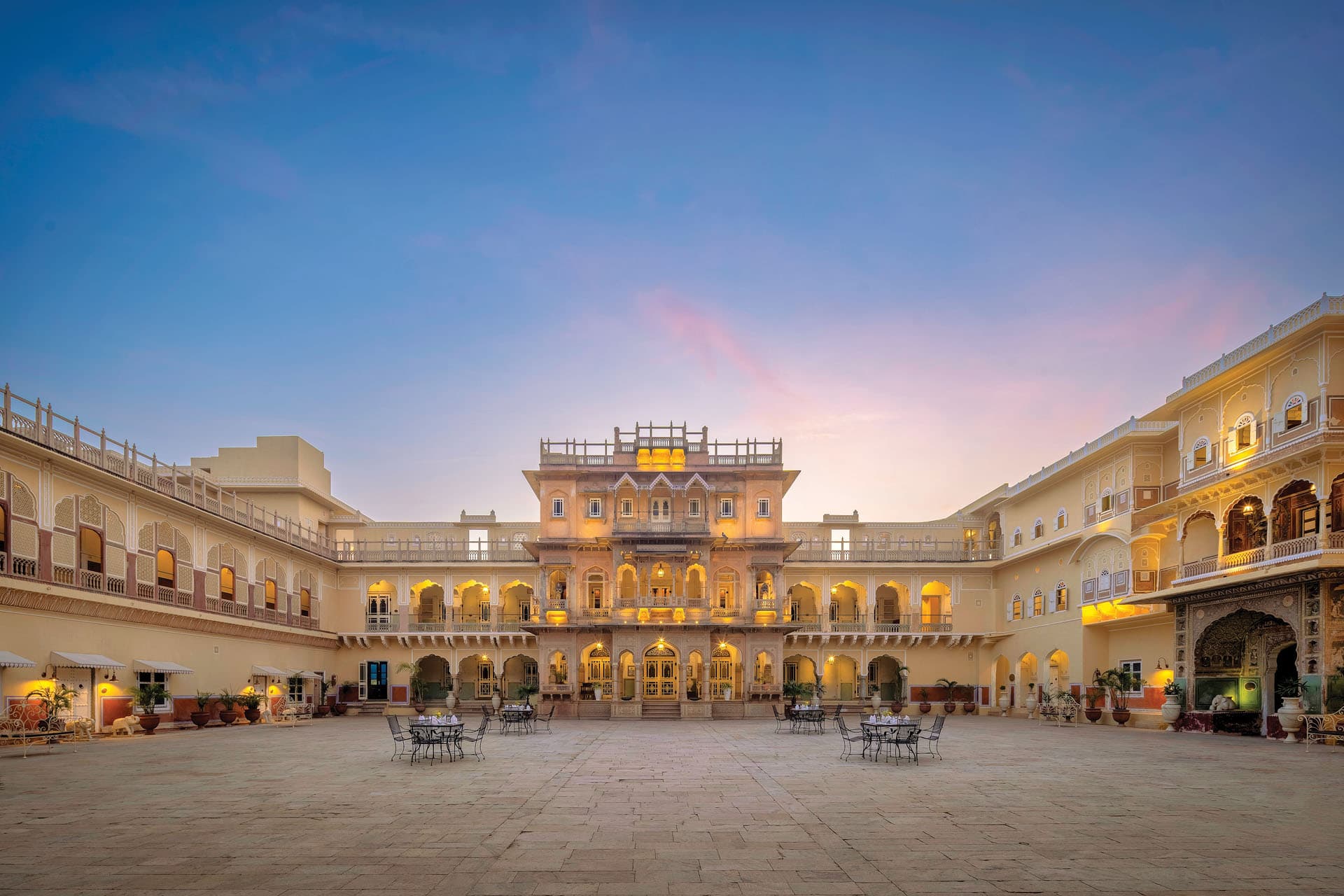 Chomu Palace